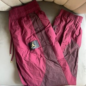 Women’s Nike Jordan Jogger Pants Size Small